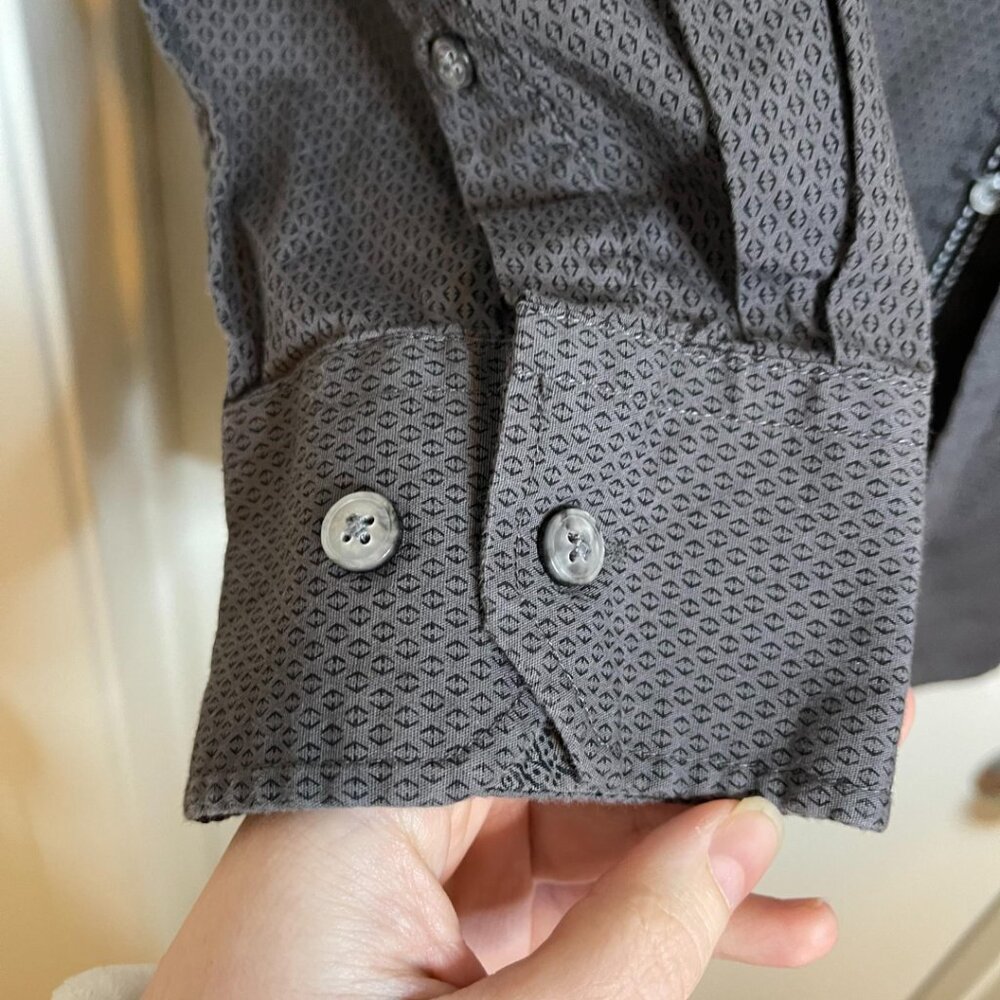 Synrgy Gray Micro-Pattern Button-Down Shirt Size … - image 2